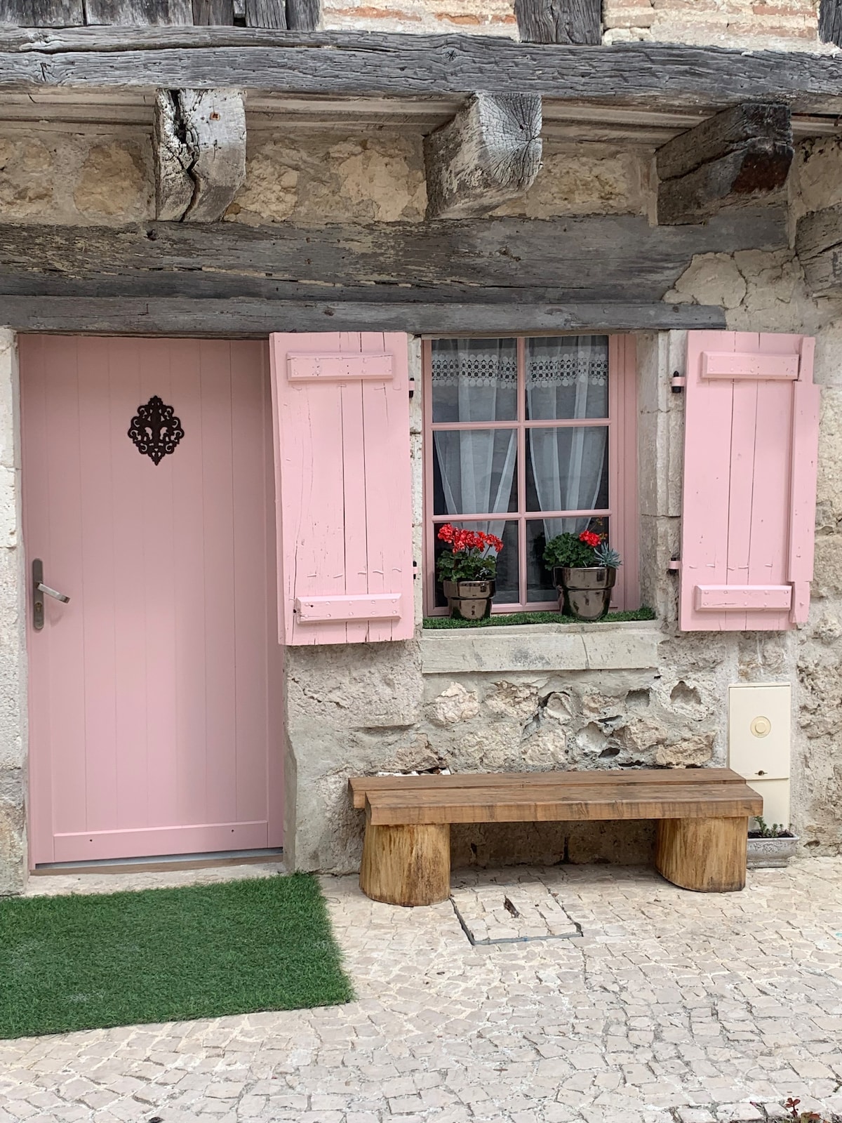 Gîte Oranis, maison dans le Quercy blanc à Montjoi