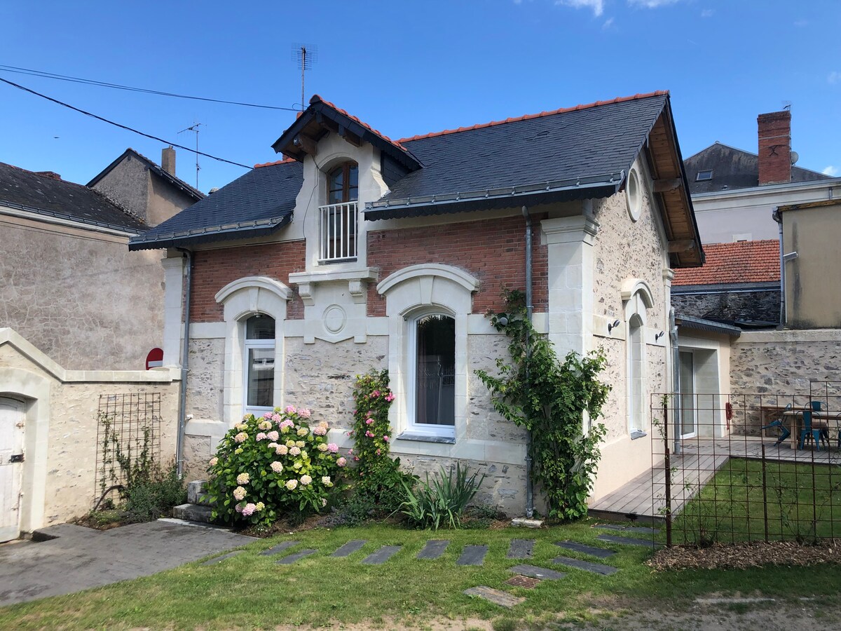 Charmante Maison ancienne au calme en centre ville