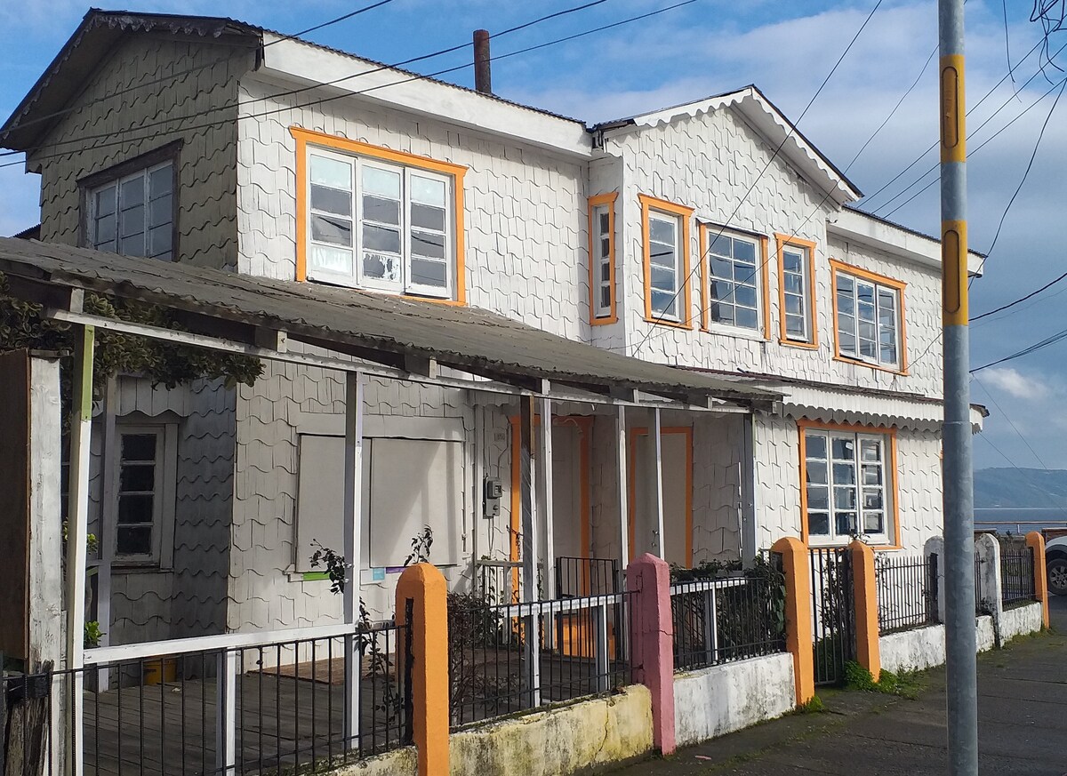 Keylen Hostal。
Queilen, Chiloé, Patagonia.