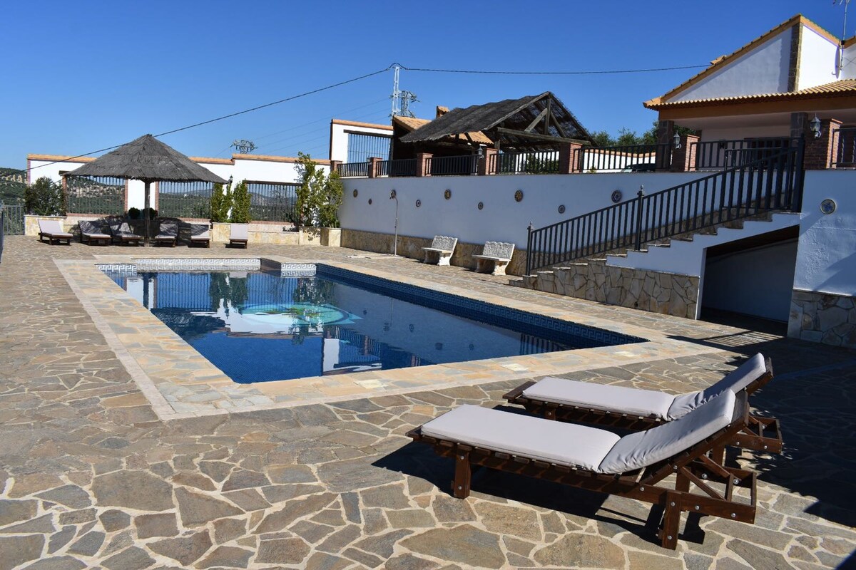 El Mirador: preciosa casa rural con piscina