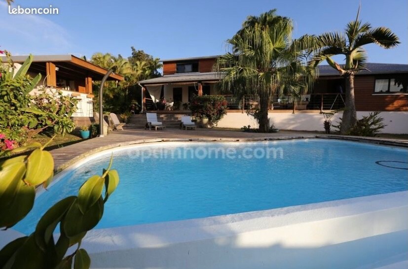 Magnifique villa avec piscine 
Saint pierre