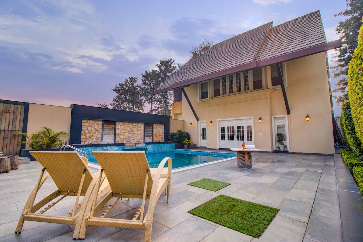 Stay Vista at Ekant Villa - 3BR