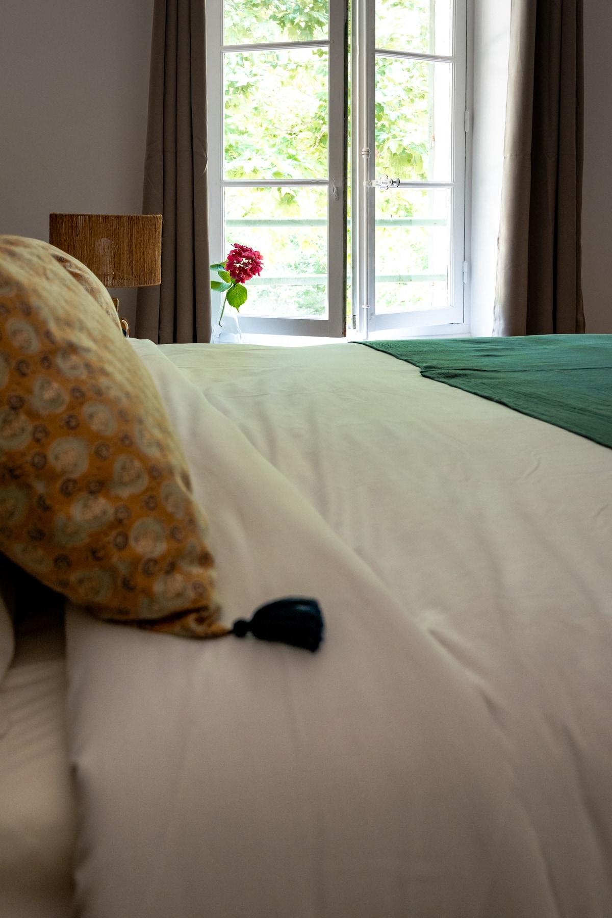 卧室3人，位于Bucolic村庄园中心