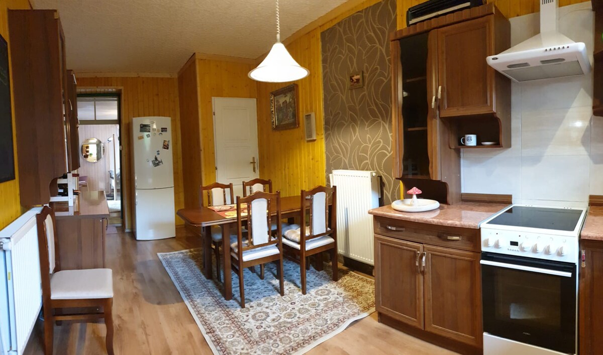 Cosy Bed and Kitchen in Low Tatras (+garden sauna)
