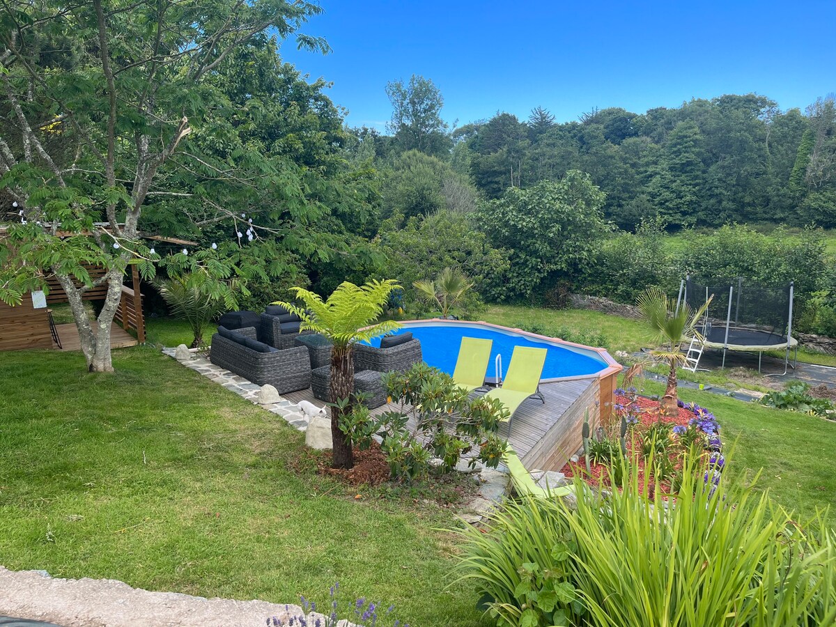 Maison de campagne avec piscine et jacuzzi