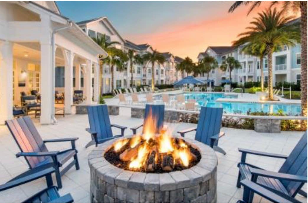 Resort style suite with pool view