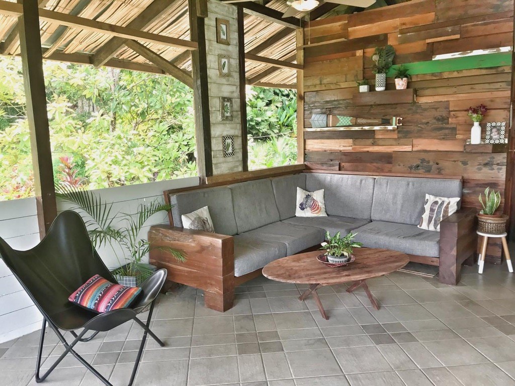 Beautiful 2 bedroom open air home jungle home