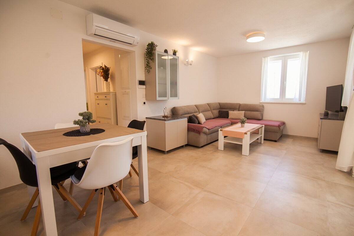 CasArosa Apartment-3Bedrooms-Grill-Large terrace