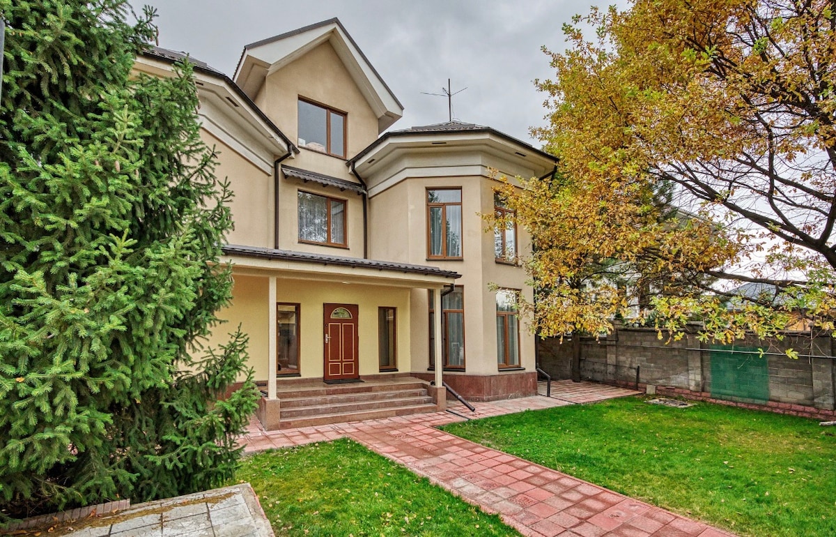 Classical house located in prime area of Almaty