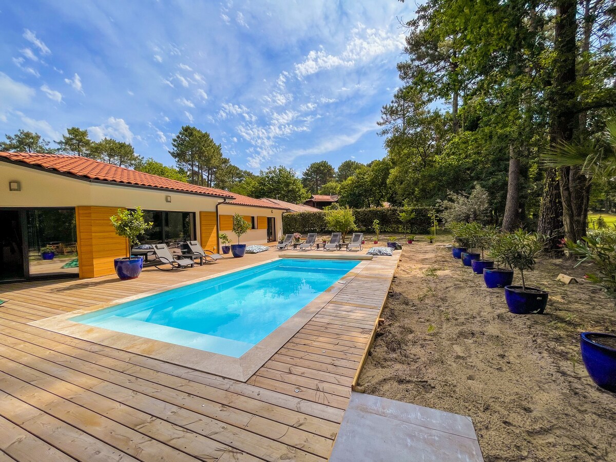 Magnifique villa avec piscine sur le  Golf