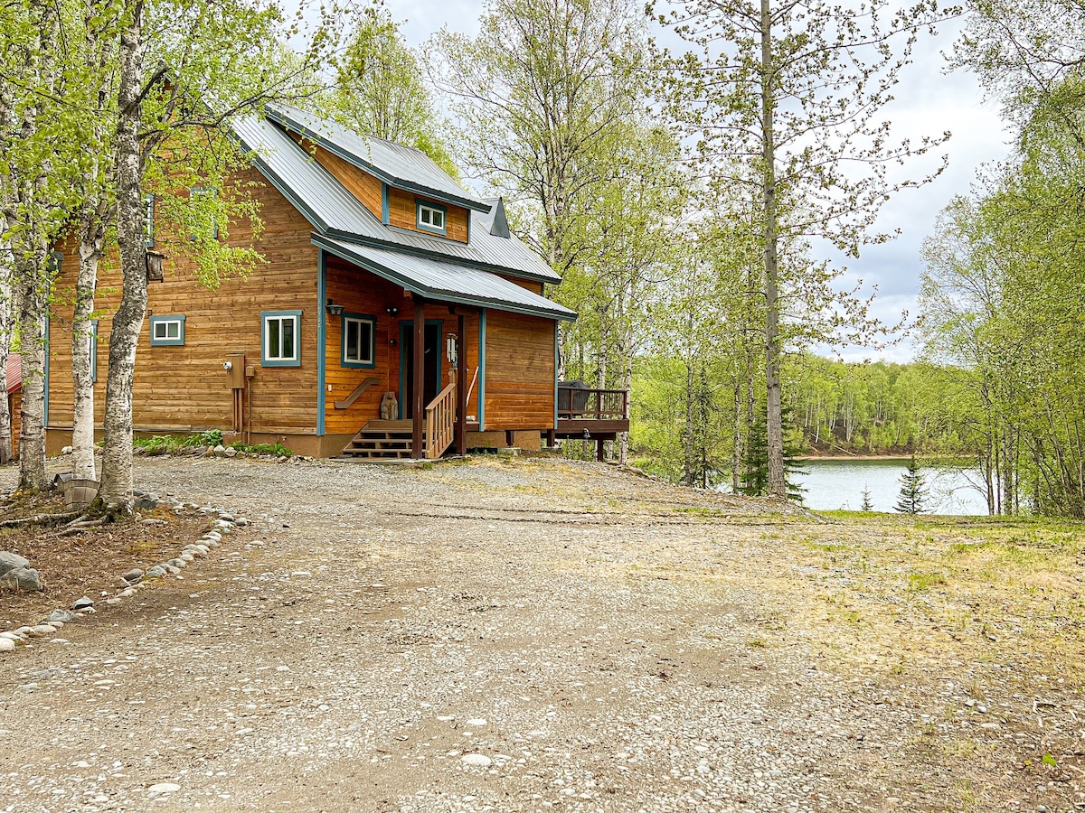 阳光湖度假屋（ Sunshine Lake Retreat ）。您的家人绿洲