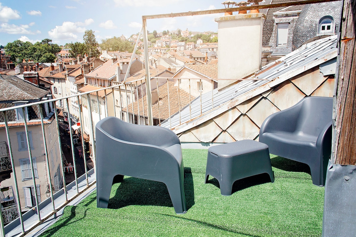 Avec terrasse, moderne & ancien, cœur de ville