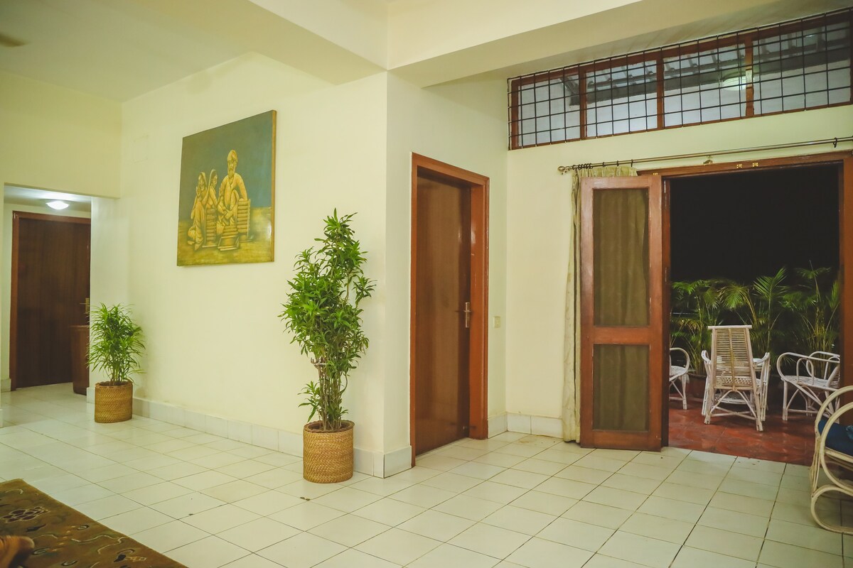 Homely 3 bedroomed service apartment on G.S. Road