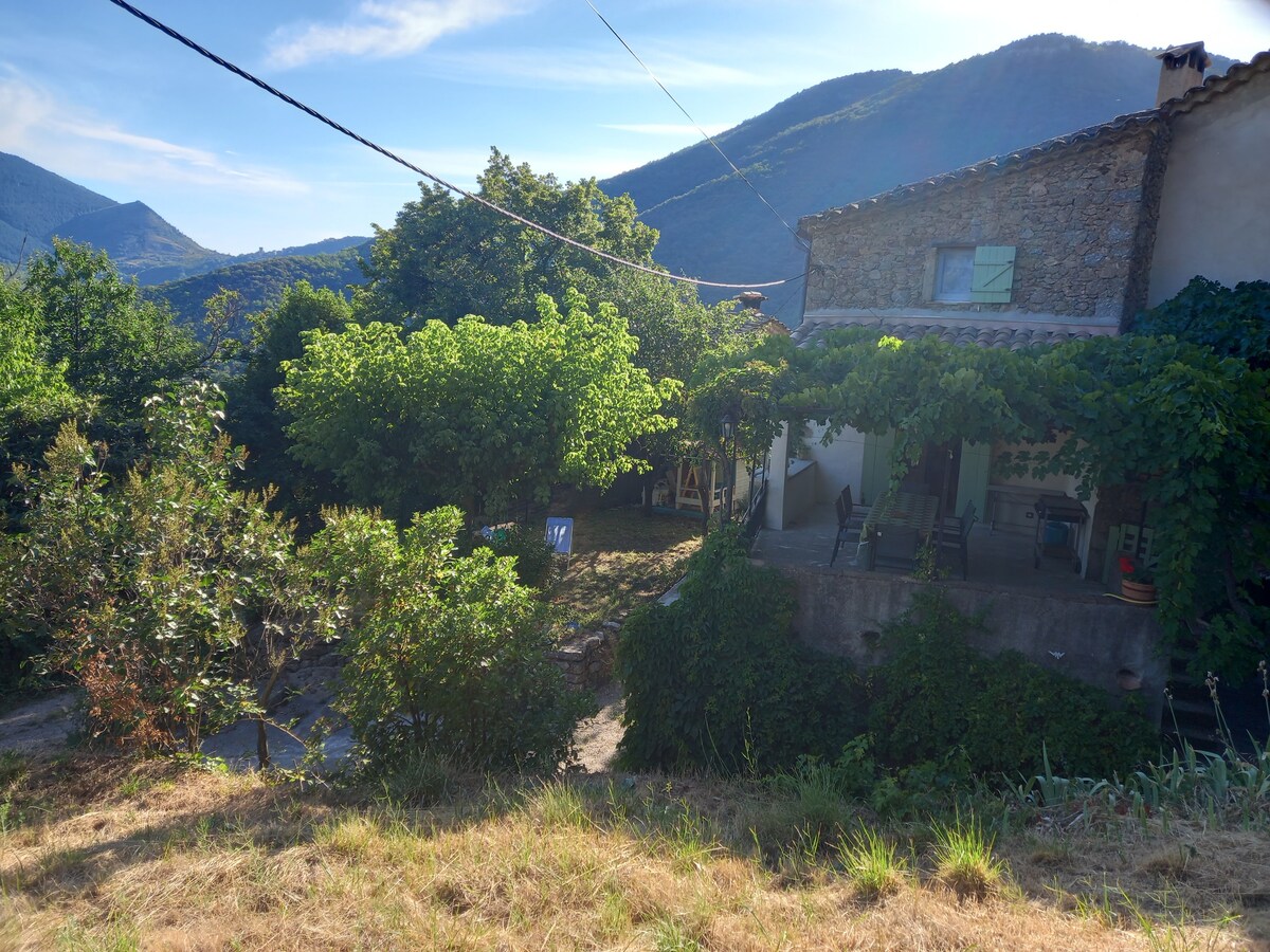 Maison authentique  et chaleureuse en Cévennes