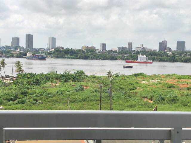 Abidjan的民宿