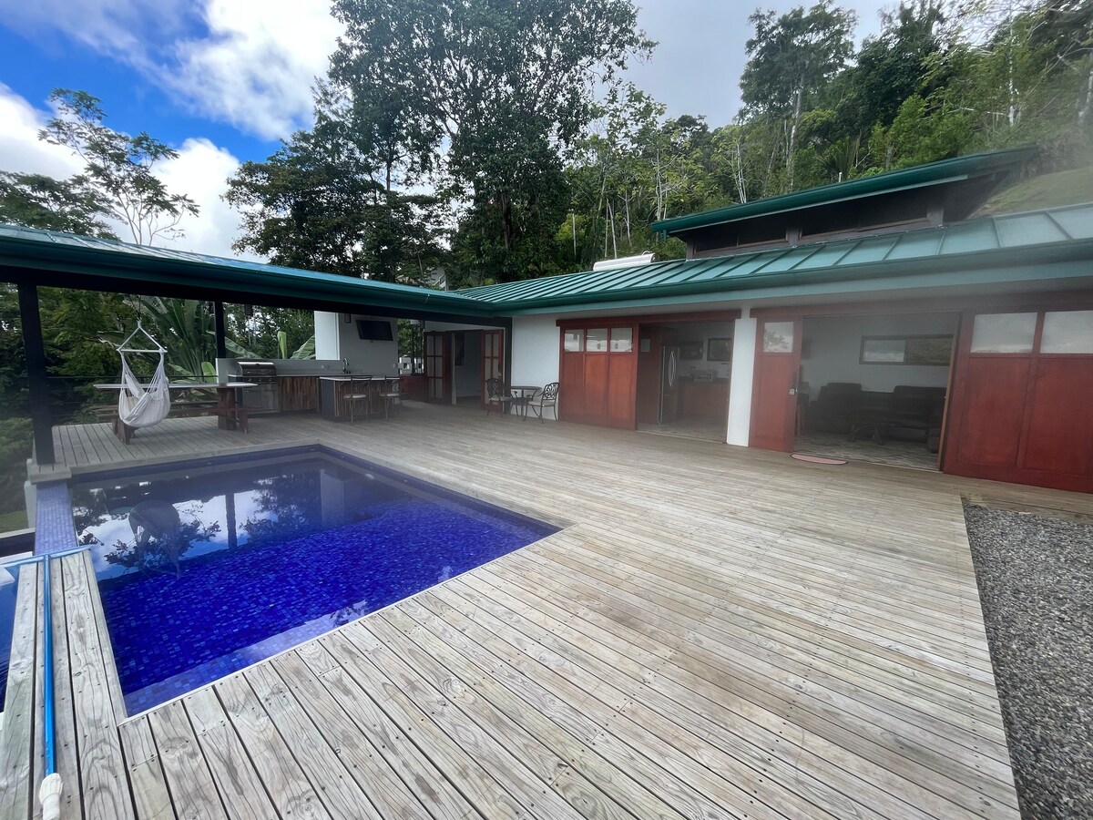 Stunning Ocean View, Infinity Pool, OutdoorKitchen