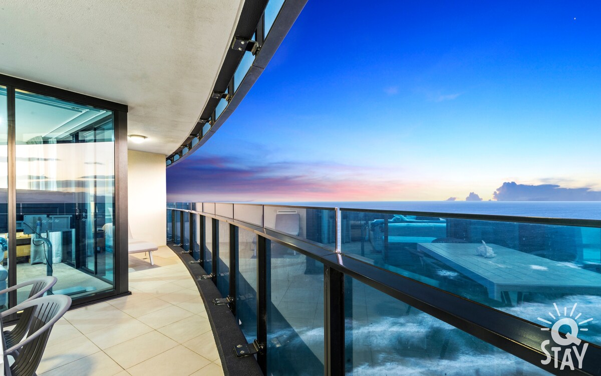 3 Bedroom Ocean View, High Floor - Q Stay