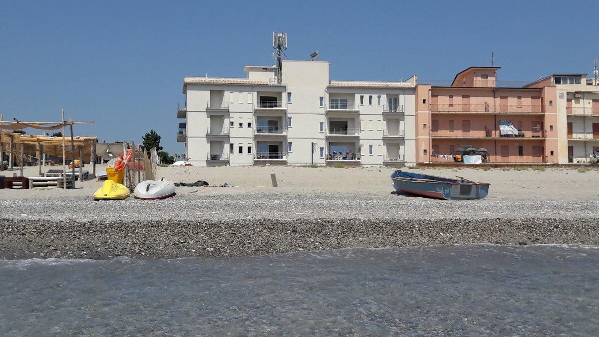 Calabria jonio: appartamento sul mare di Siderno