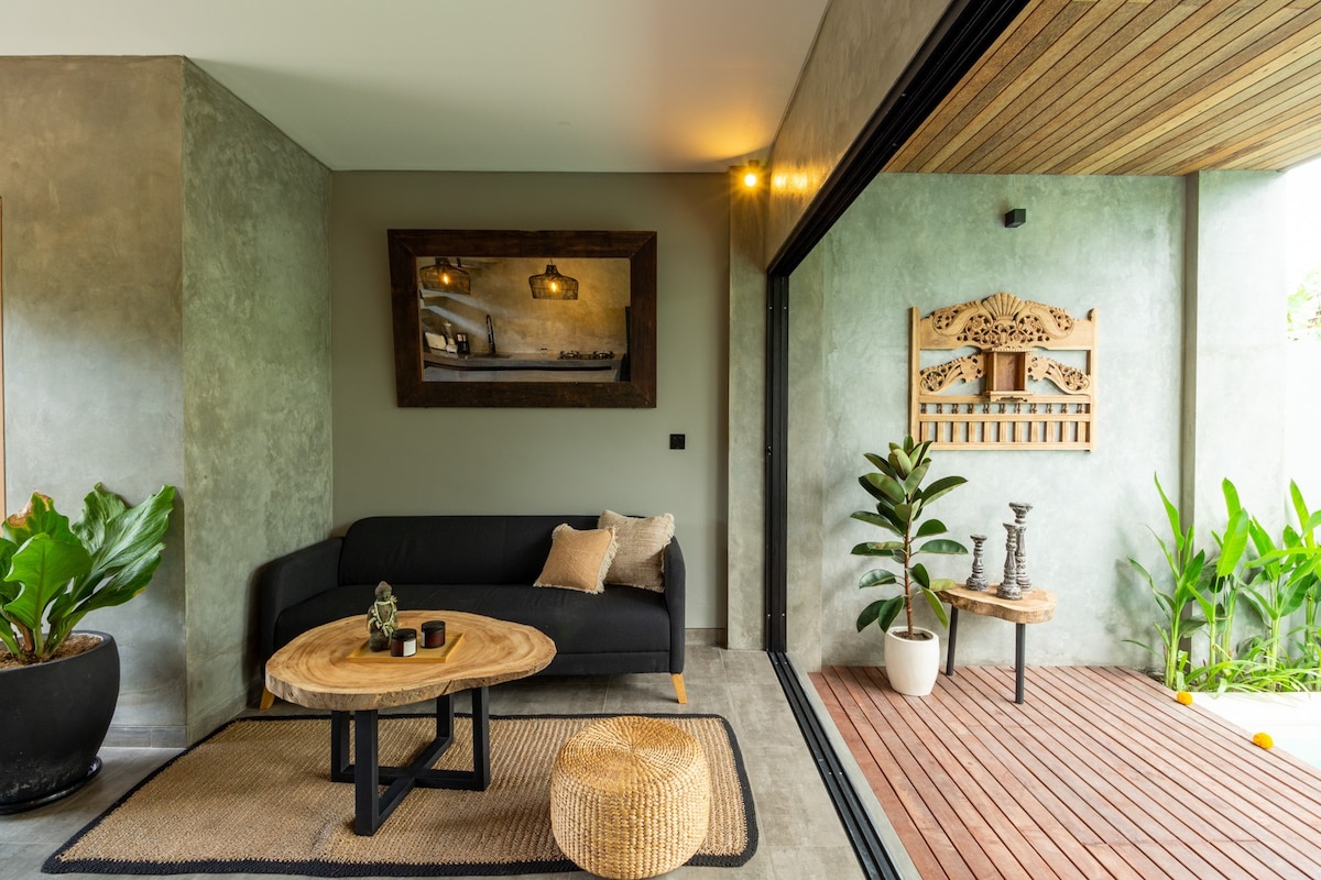 Industrial-tropical Canggu private townhouse