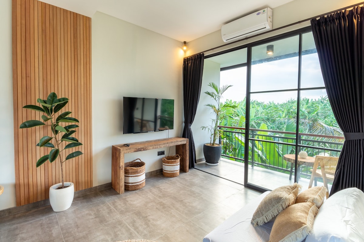 Industrial-tropical Canggu private townhouse