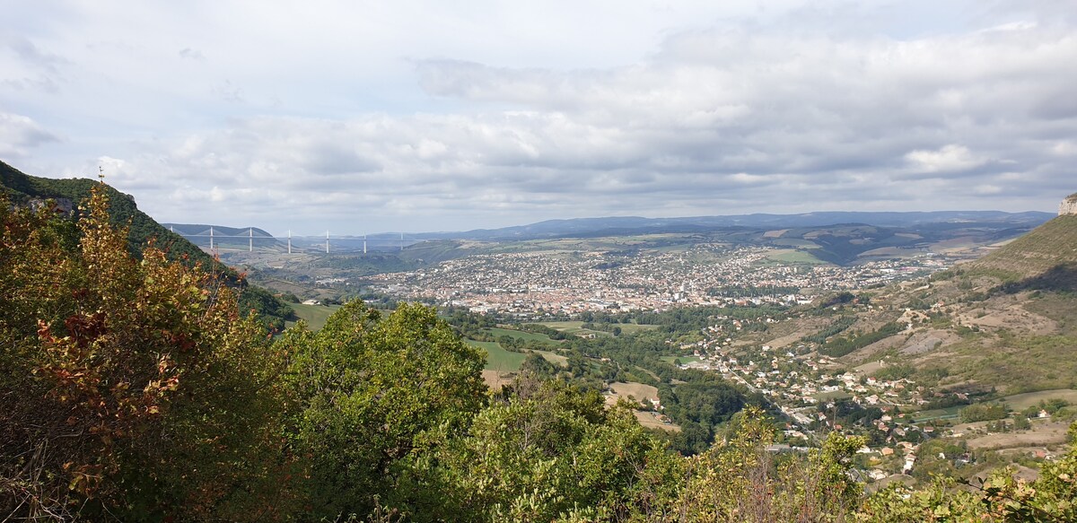 房子位于塞文尼斯国家公园（ Cevennes National Park ）脚下