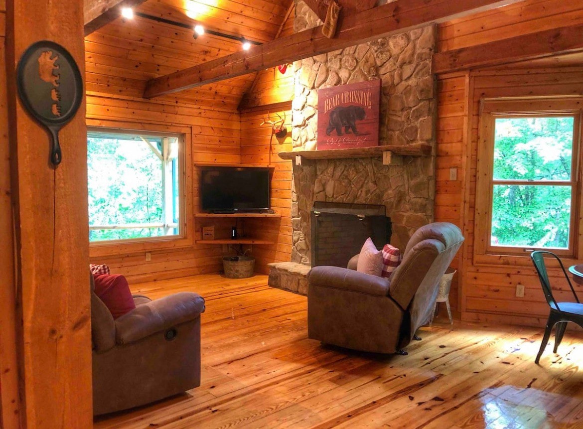 Cozy 2-bedrm cabin - Mtn Escape TN by Lake Watauga