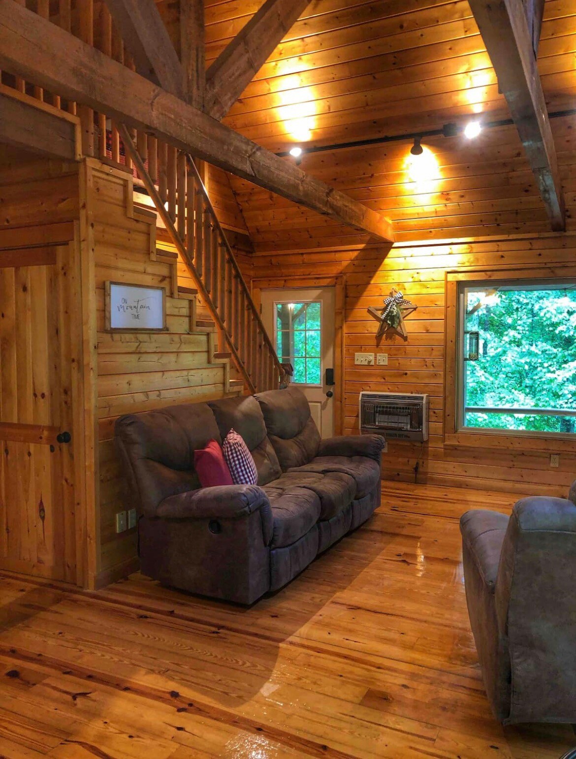 Cozy 2-bedrm cabin - Mtn Escape TN by Lake Watauga