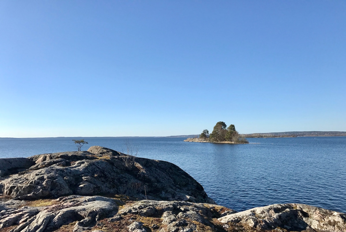 Övernatta mitt i Borgs ekhagars naturreservat