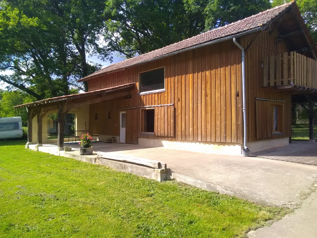 Magnifique gîte avec piscine au calme