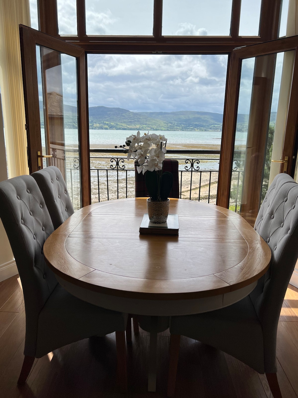 Waterfront Apartment overlooking Carlingford Lough