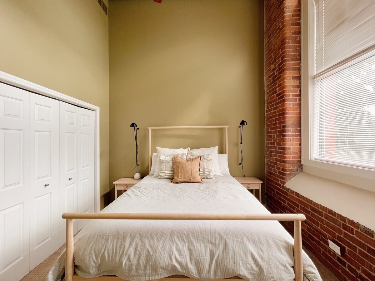 美丽的2张床/1个浴室阁楼公寓，位于历史悠久的磨坊