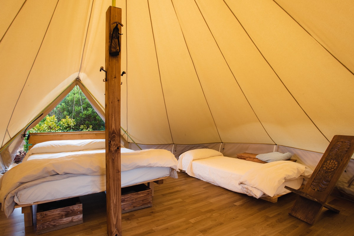 Agri-glamping ecoVita - Tenda Mirto (4 persone)