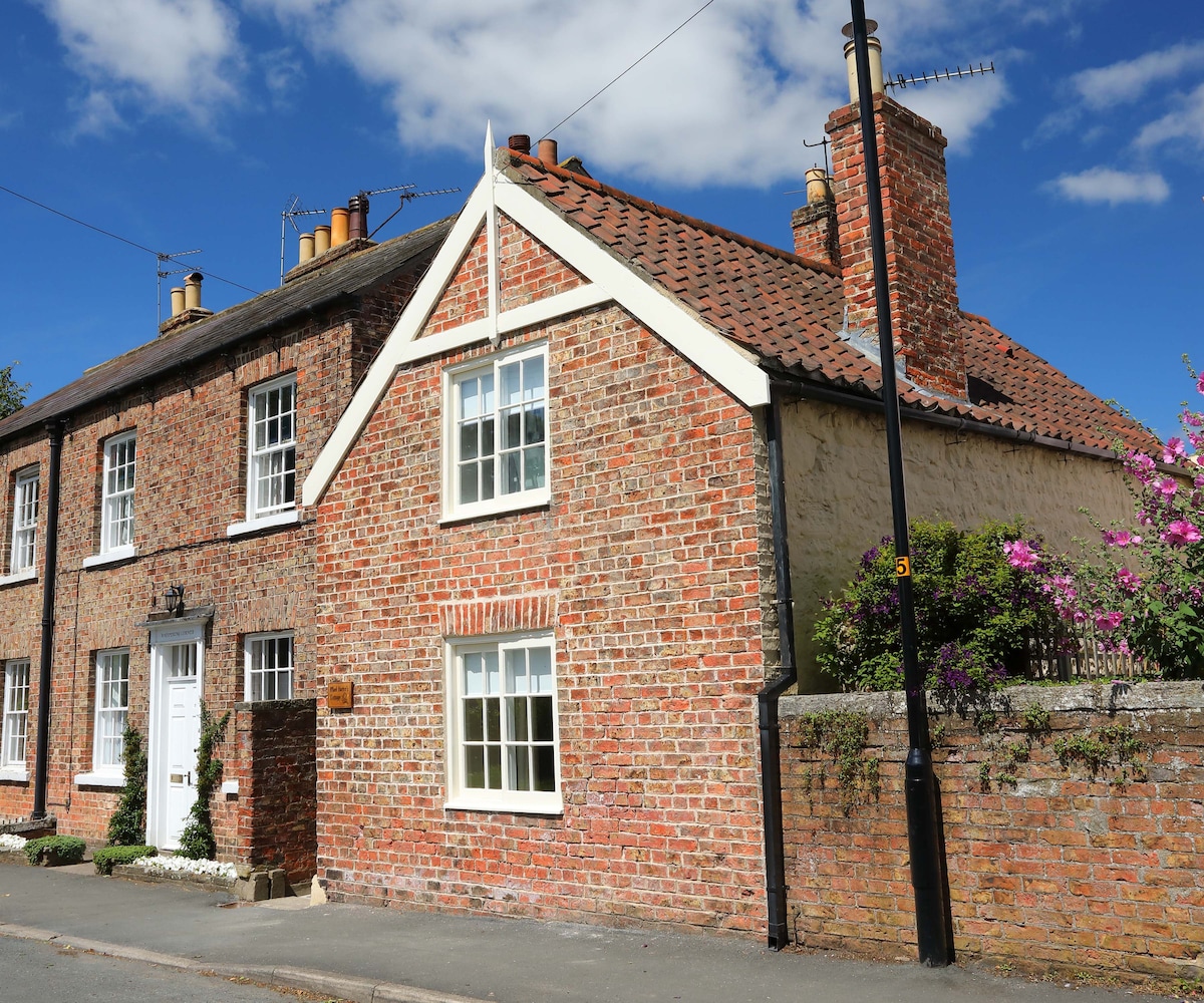 Berry Cottage, Ripon, North Yorkshire