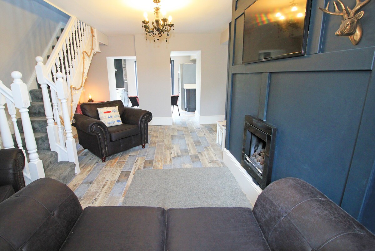 Shooting Star Cottage: near Porthmadog & Criccieth