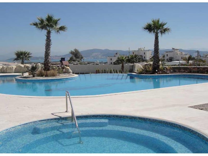 Flat with garden and terrace to rent Bodrum Iasos.
