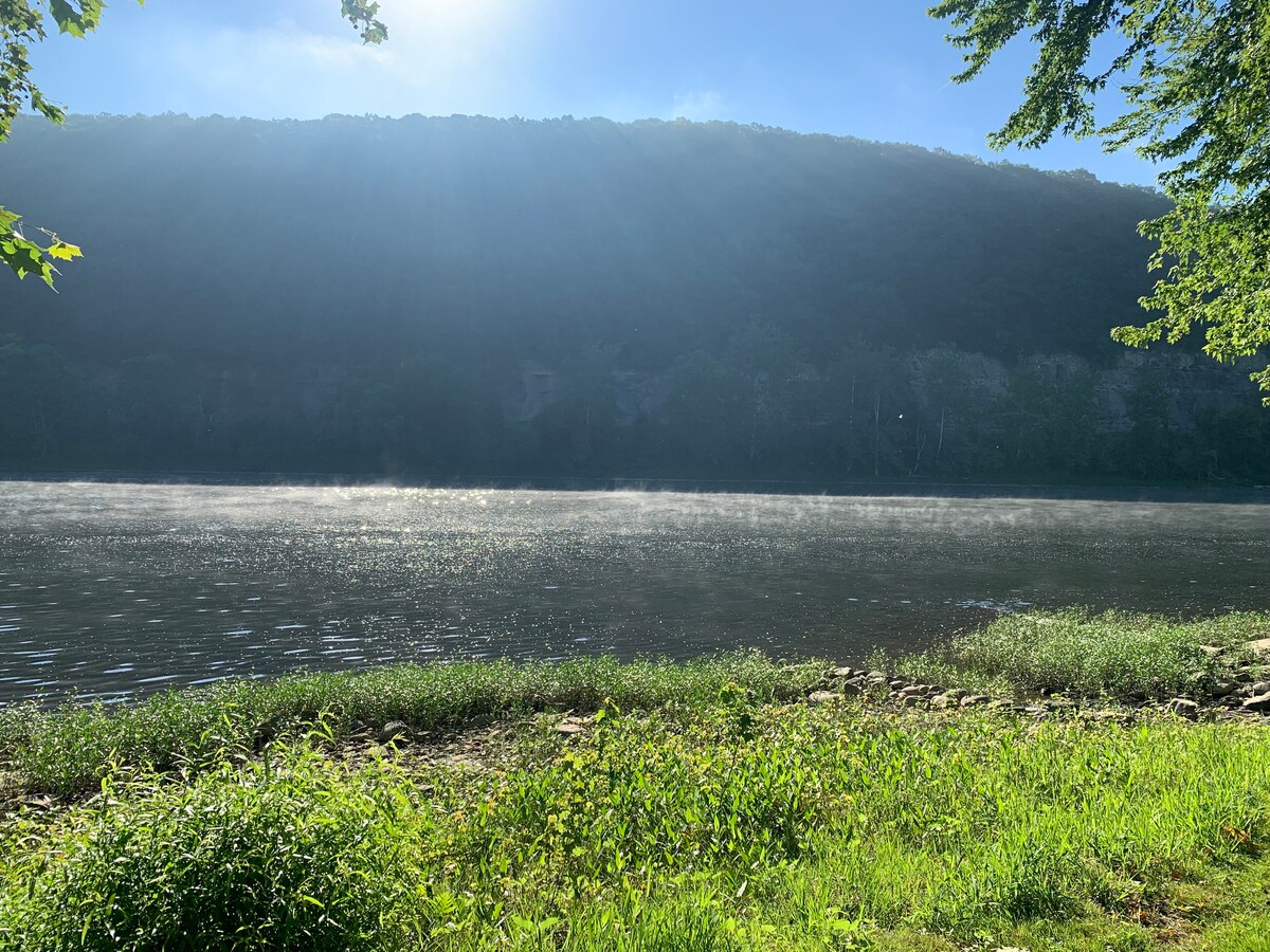 The Sunrise On The Allegheny