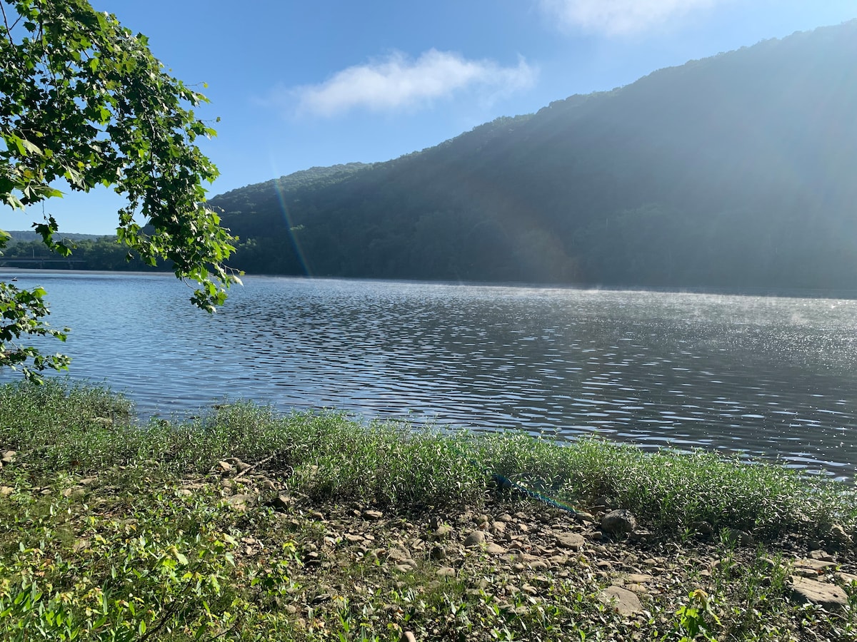 The Sunrise On The Allegheny