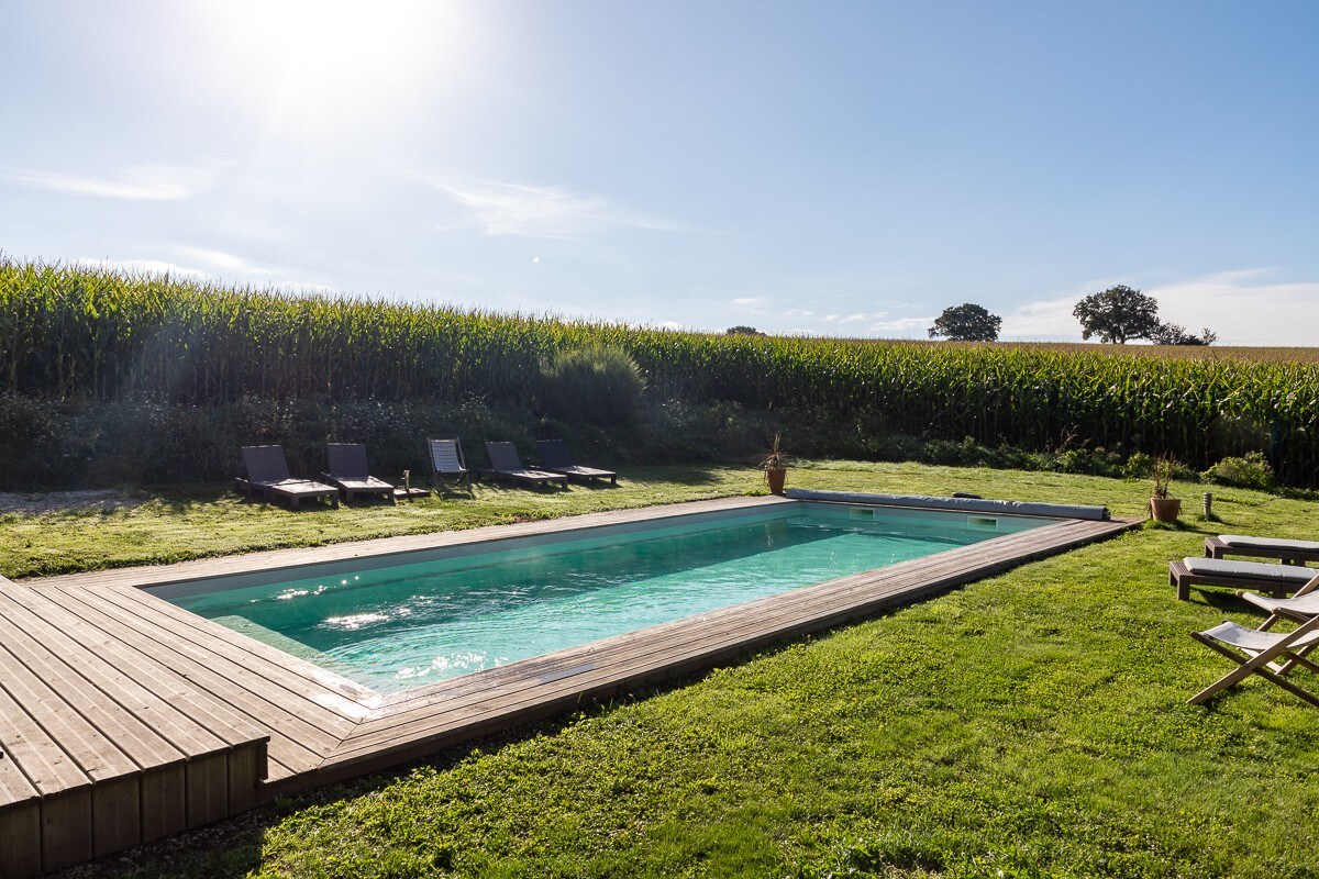 Suite familiale en chambre d'hôtes avec piscine