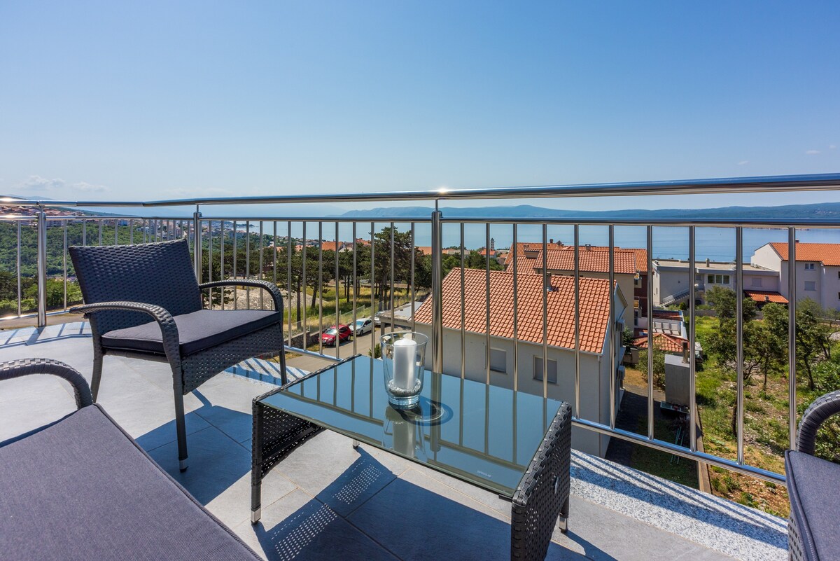 Apartment in Crikvenica with beautiful sea view