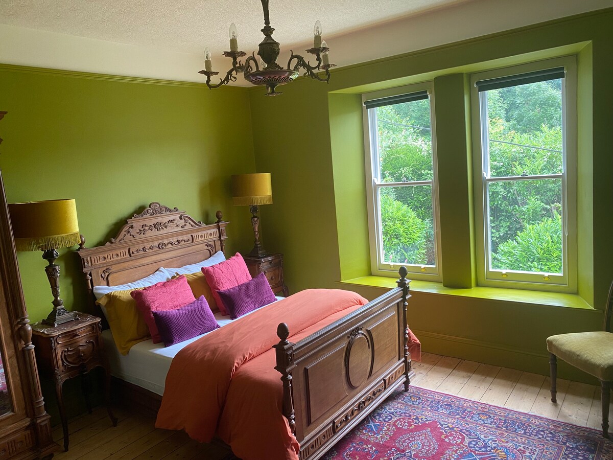 绿色客房-维多利亚式别墅的2个豪华客房