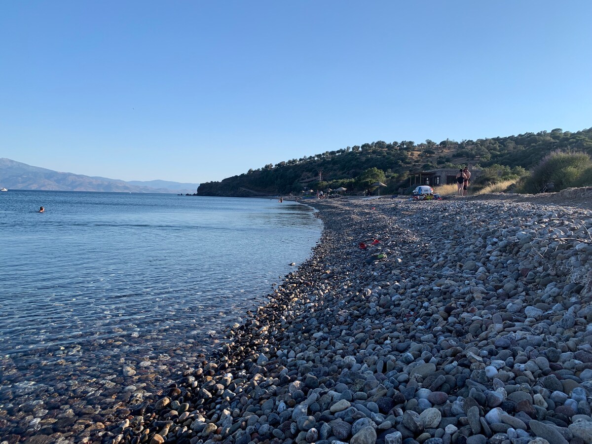 海滨三海滨别墅，可欣赏莱斯沃斯美景