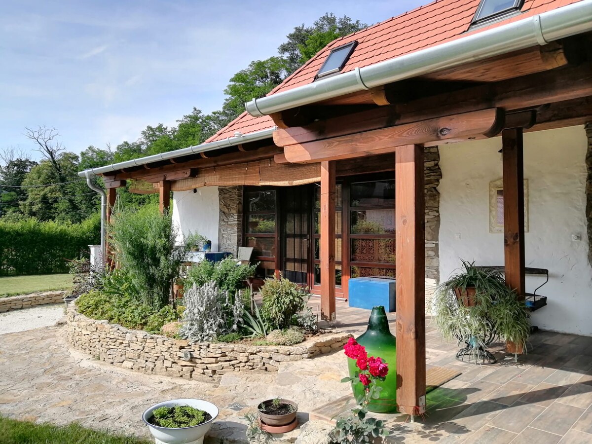 Cozy house in peaceful countryside area near Hévíz