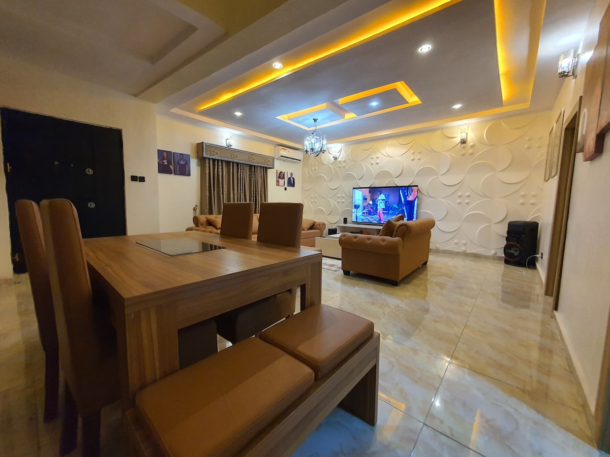 Cheerful 2-Bedroom + 2-Lounge in a Secured Estate