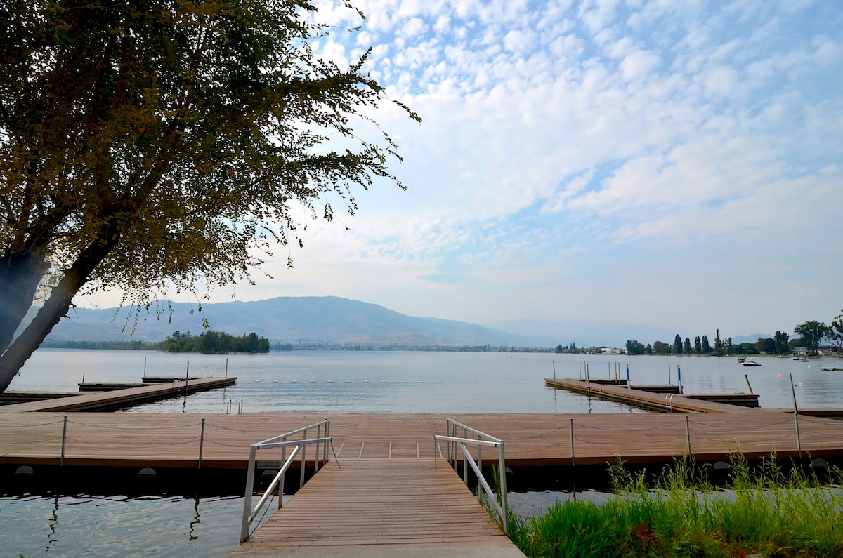 3卧室出租联排别墅，可欣赏Osoyoos湖景！