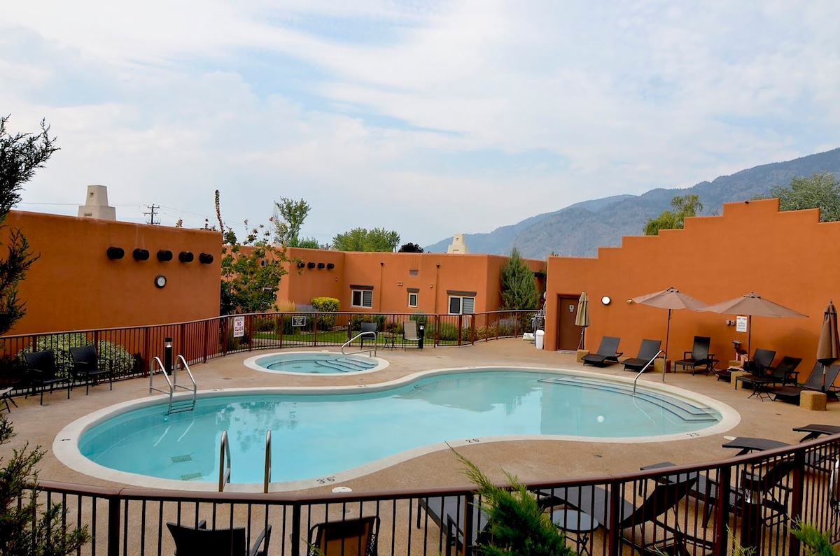 3 Bedroom Townhome in Osoyoos with views! VII