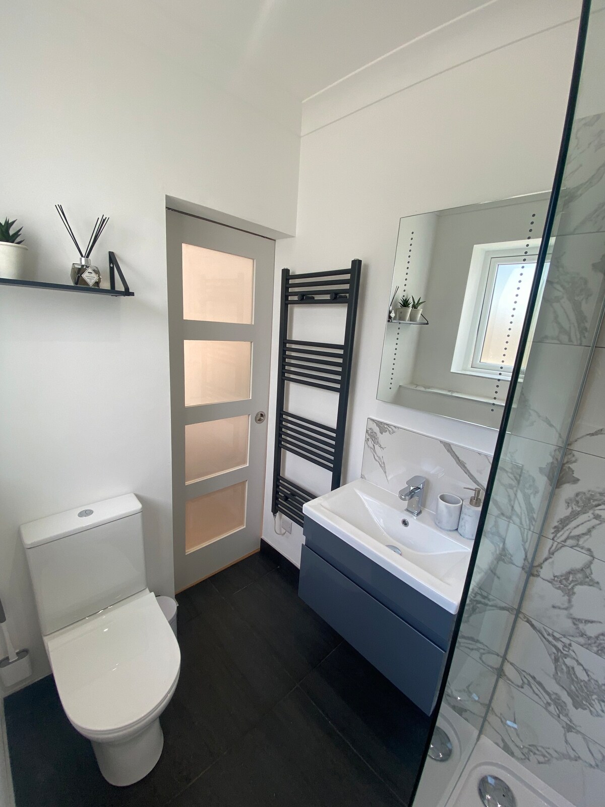 Swanage luxury private one bedroom en-suite