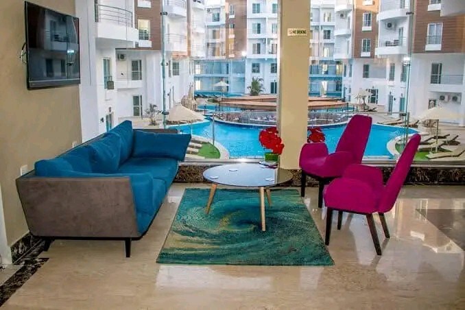 水棕榈度假村（ Aqua Palms Resort ）的漂亮单间公寓