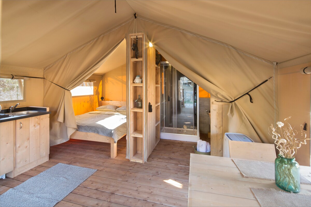 Beautiful glamping tent for two near Trsteno beach