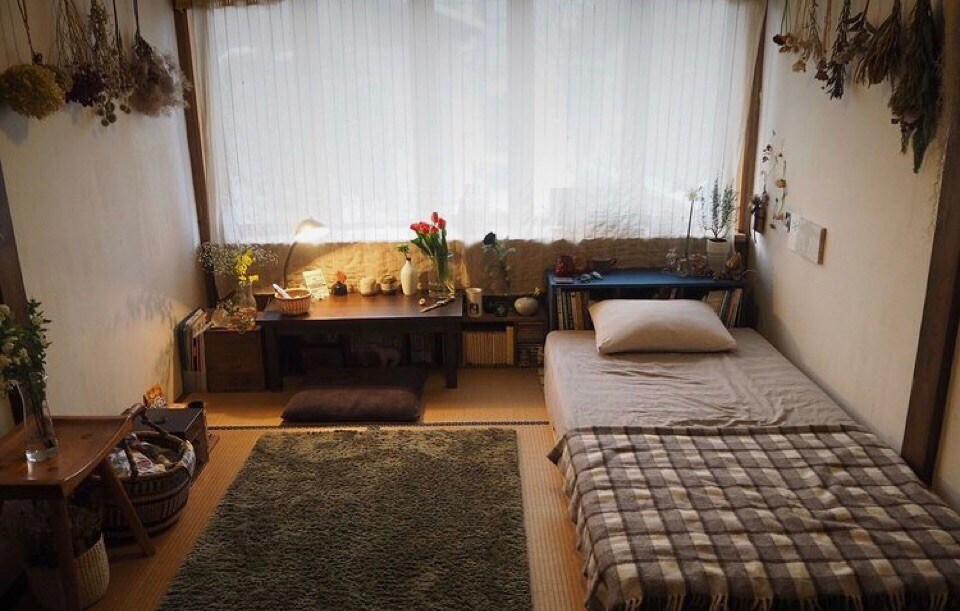 简单的单卧室，可供共用小公寓