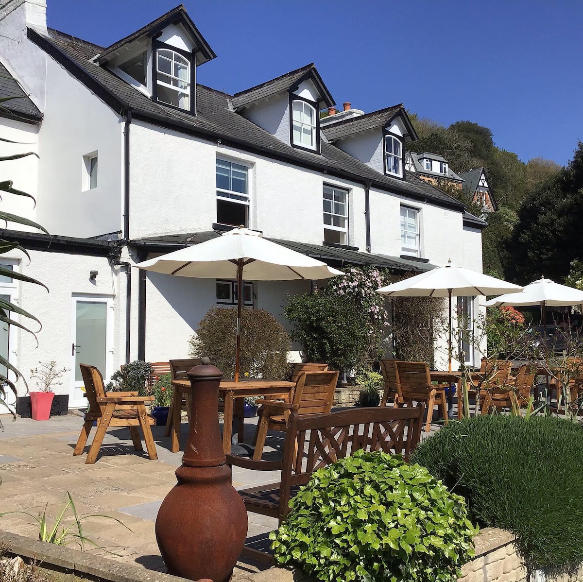 Spacious Georgian Farmhouse and garden, Ilfracombe